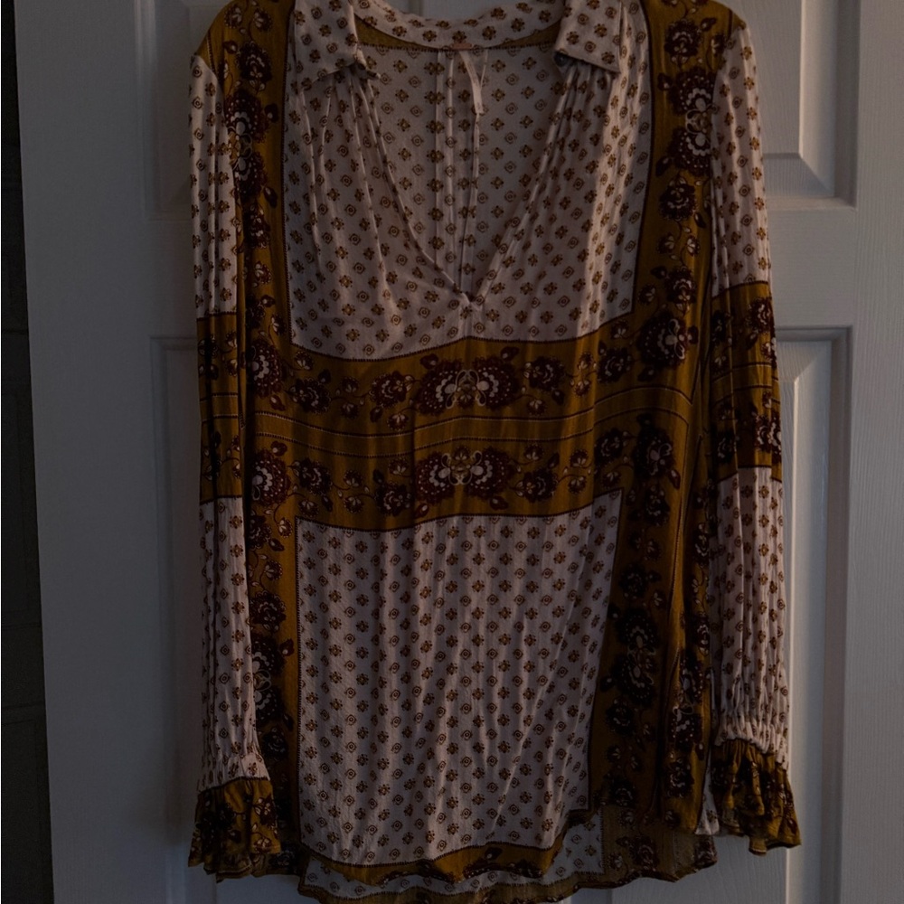 Free People Brown and Cream Graphic Ruffled Blouse